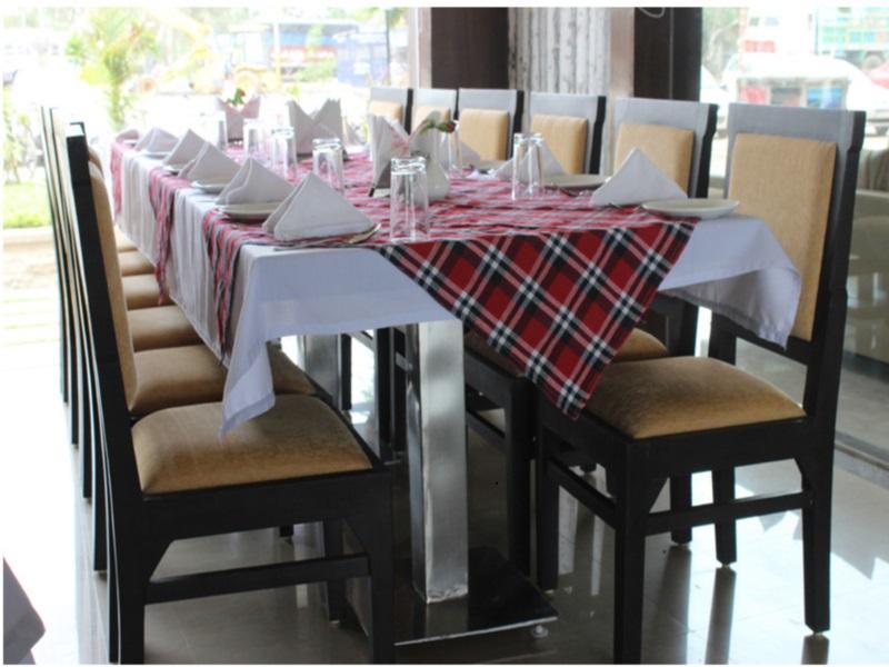 Hotel Shiv Vilas Bhopal Zewnętrze zdjęcie